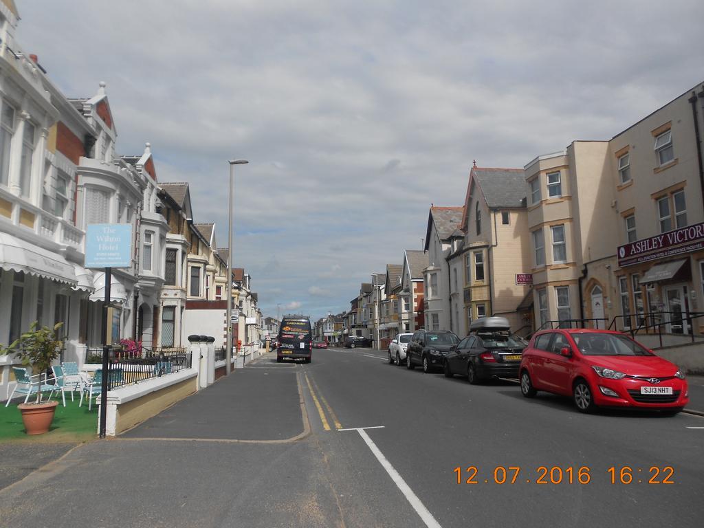 The Holmlea Hotel Blackpool Exterior photo